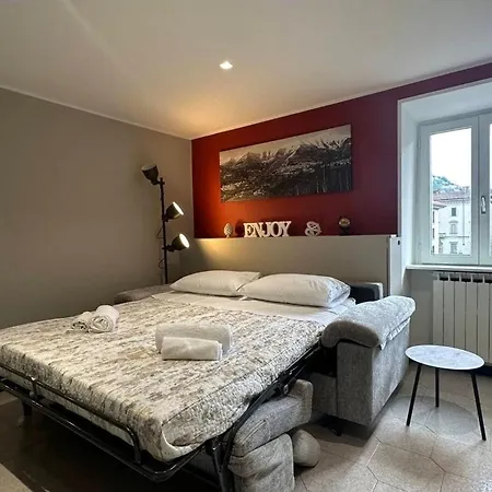 Lake, Lakefront 30m Lejlighed Como