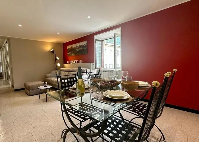 Lake, Lakefront 30m Lejlighed Como