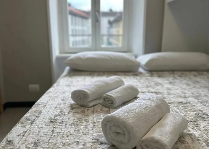 Lake, Lakefront 30m Lejlighed Como